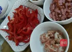 Illustration of how to make mushroom and minced meat and ham pizza 6