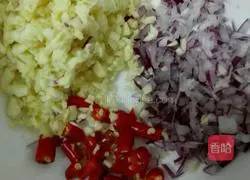 Illustration of how to make spicy cold kimchi (cucumber, fungus, peanut, mushroom) 3