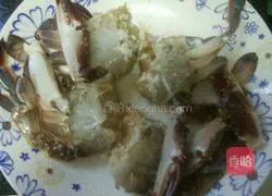 Illustration of how to make stir-fried crabs with onion and ginger 2