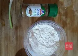 Exclusive~Illustration of how to make potato shredded cake 1