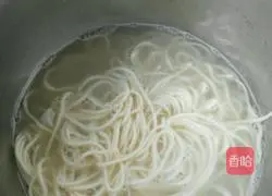 Mutton Sauce Noodles ~ Illustrations of making noodles 9