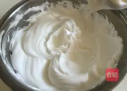 Illustration of how to make cake pieces 7