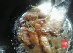 Illustration of how to make braised chicken wings 7