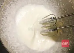 Illustration of how to make frozen cheesecake 13