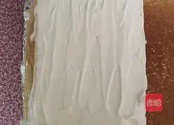 Illustration of how to make a small cream cake 20