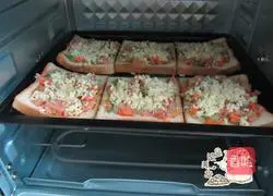 Bread-based pizza recipe 9