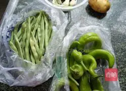 Mutton noodles Illustration of how to make noodles 1