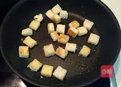 Tuna and Chickpea Salad Recipe Illustration 4