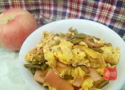 Illustration of how to make fried eggs with kimchi 1