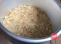 Illustration of how to make simulated mousse cake 5