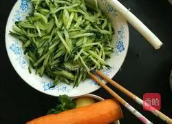 Illustration of how to make oatmeal noodles 2