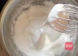 Illustration of how to make chiffon cake 5 