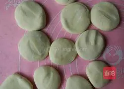 Illustration of how to make steamed pancakes 6