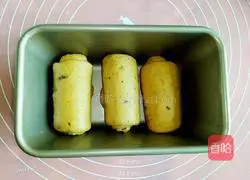 Illustration of how to make red dates and pumpkin toast 10