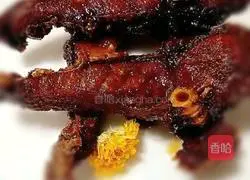 Illustration of Shanghai local smoked fish recipe 10