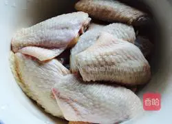 Lemon Cumin Braised Chicken Wings Recipe Illustration 1