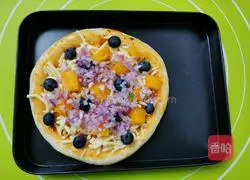 7-inch Mango Blueberry Pizza Recipe Illustration 15