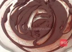 Illustration of how to make cocoa two-color toast 3