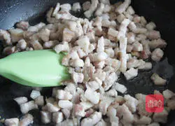 Illustration of how to make braised pork rice with mushrooms 2