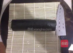 Illustration of how to make tuna sushi 6