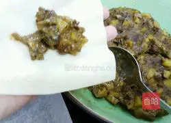 Illustration of how to make curry puffs 16