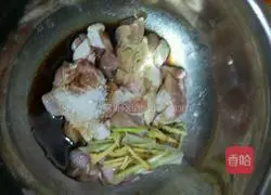 Illustration of how to make salted crispy chicken 6