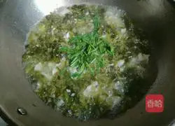 Illustration of how to make kimchi and tofu soup 8