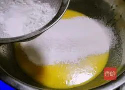 Coconut Cake Cup Recipe Illustration 2