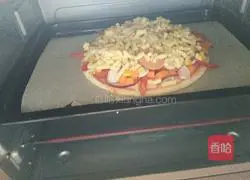 Illustration of how to make ham and corn pizza 8