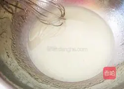 Cranberry Cake Roll Recipe Illustration 3