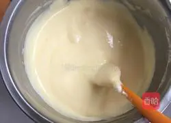 Illustration of how to make hot noodle chiffon cake 8