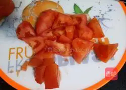 Illustration of how to make braised noodles with tomato sauce for baby food supplement 3