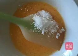 Illustration of how to make cream cake roll 4