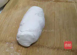 Illustration of how to make Hakka salted glutinous rice balls 3