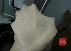 Illustration of how to make scallion sesame bread 2