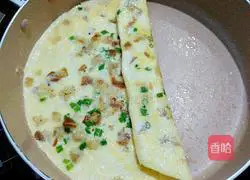 Illustration of how to cook bacon with thick eggs 11