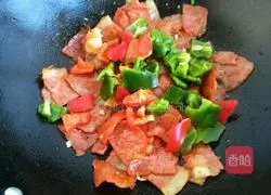 Illustration of how to make fried bell peppers with bacon 10