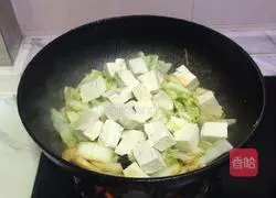 Illustration of how to make casserole with cabbage and tofu 7
