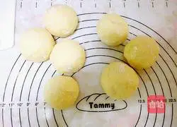 Illustration of how to make fancy bread 2