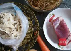 Illustration of how to make Huanghua Braised Noodles 1