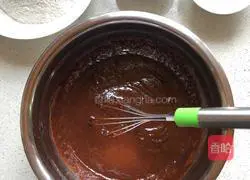 Chocolate Nut Cake Recipe Illustration 5