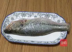 Illustration of home cooking of steamed sea bass 2