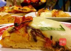 Illustration of how to make bacon pizza 18