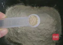 Illustration of how to make sweet bread 6