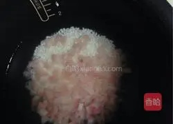 Illustration of how to make vegetable and chicken porridge 3