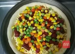 Illustration of how to make pastoral pizza 14