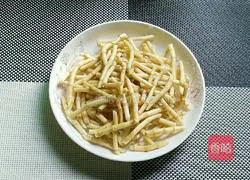 Illustration of how to make cold Houttuynia cordata 1