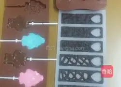 Birthday Cake Recipe Illustration 8