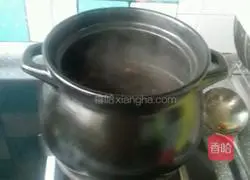 Illustration of how to make beef vermicelli pot 3