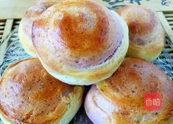 Illustration of how to make two-color butter bread 15